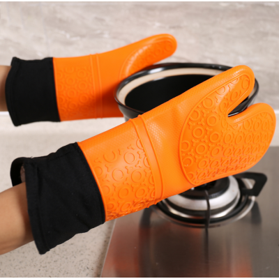 Heat- Resistant BBQ Silicone Oven Gloves Oven Mittens with Cotton Inside